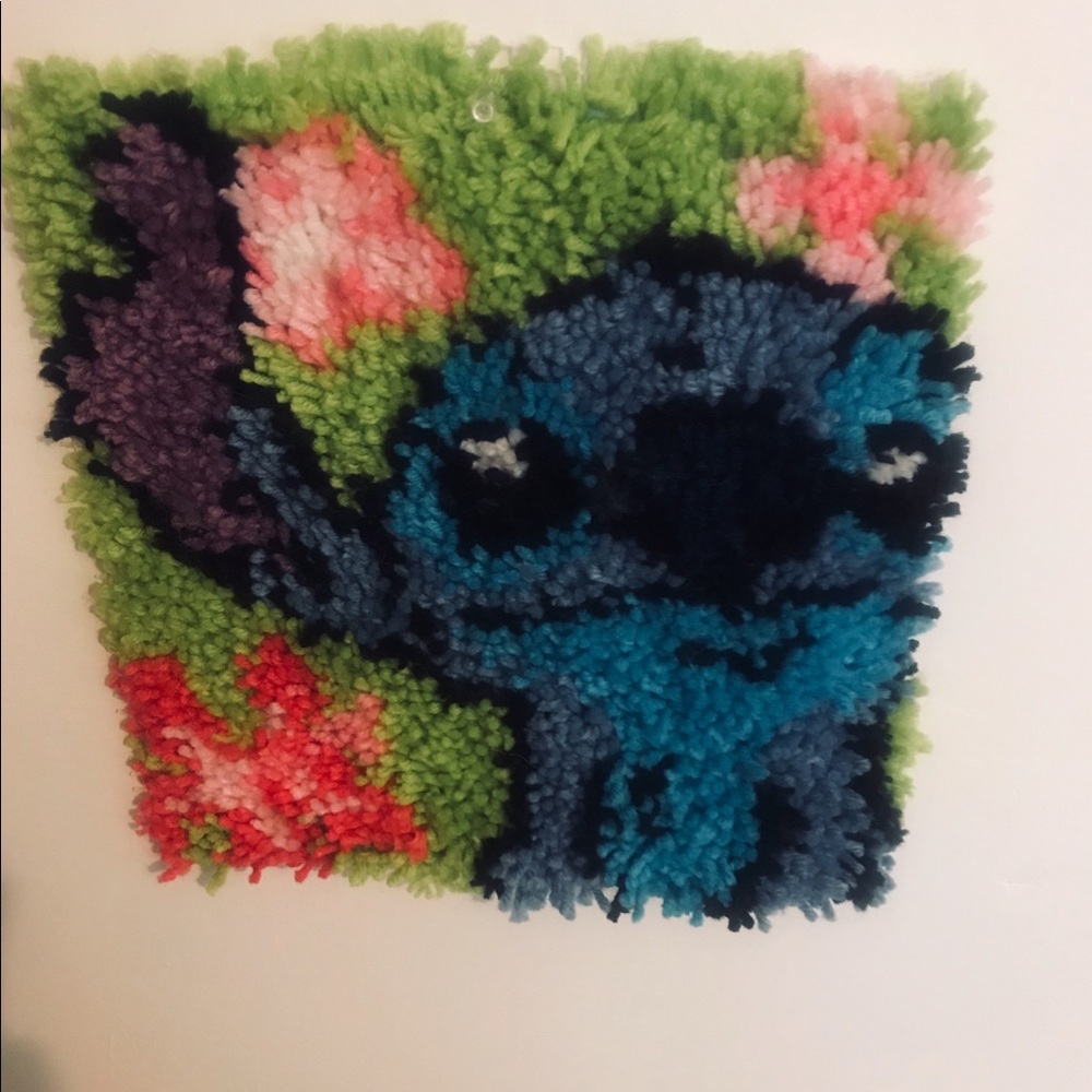 Stitch hooked rug